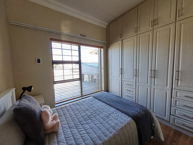 5 Bedroom Property for Sale in Wolseley Western Cape